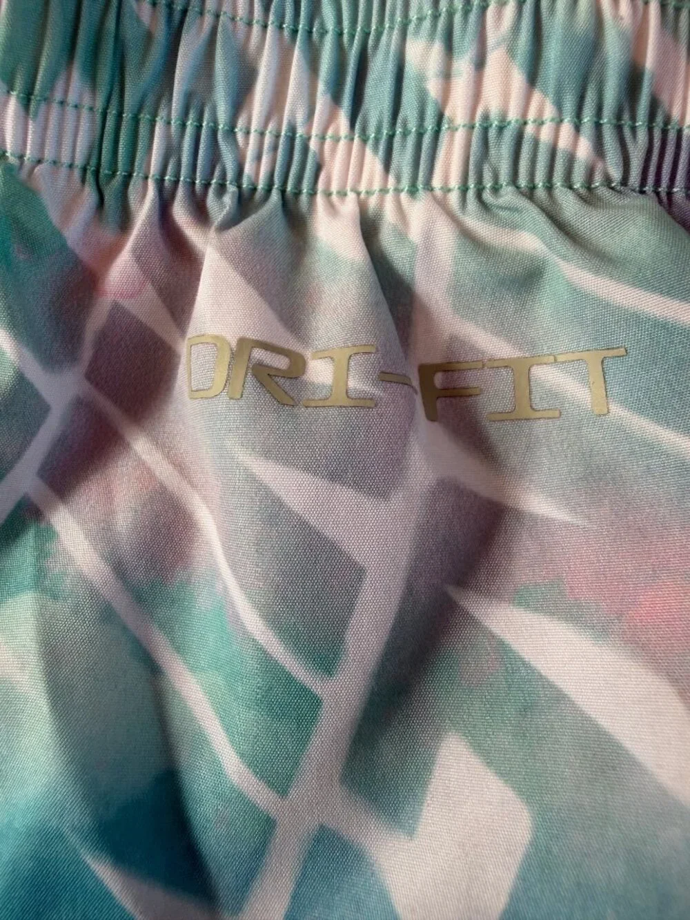 Kids Nike Dri-FIT Medium Pastel Tie-Dye Shorts